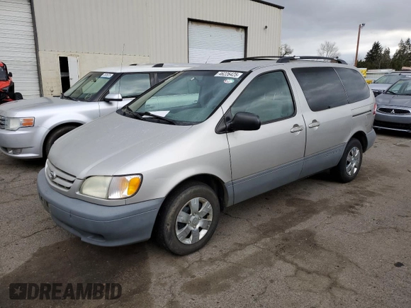 2003 Toyota Sienna CE with VIN 4T3ZF19C83U544089, listed as a Copart auction lot 46226425 with 201,580 mi miles and Salvage Title. Bid and sale history available at carsss.com. Image 1.