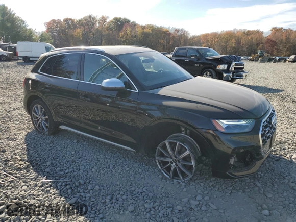 2022 Audi SQ5 Prestige with VIN WA1C4AFY4N2051396, listed as a Copart auction lot 78709754 with 30,752 mi miles and Salvage Title. Bid and sale history available at carsss.com. Image 4.