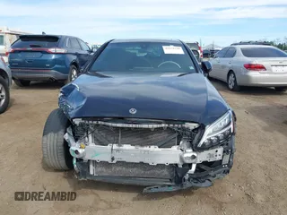 2019 Mercedes-Benz C 300 with VIN WDDWF8DB1KR483795, listed as a IAAI auction lot 41679728 with 138,307 mi miles and . Bid and sale history available at DreamBid. Image 12.