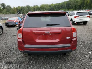 2013 Jeep Compass High Altitude with VIN 1C4NJCEA4DD273026, listed as a Copart auction lot 71425914 with 97,801 mi miles and Non Repairable. Bid and sale history available at carsss.com. Image 6.