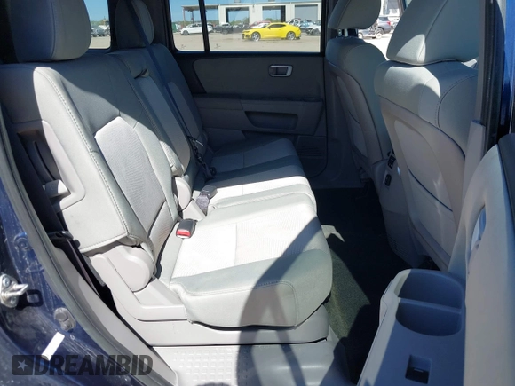 2015 Honda Pilot LX with VIN 5FNYF3H23FB007463, listed as a IAAI auction lot 41847626 with 151,732 mi miles and . Bid and sale history available at carsss.com. Image 8.