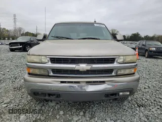 2003 Chevrolet Suburban Z71 z VIN 3GNFK16Z23G187474, wystawiony jako Copart lot #51520675 z przebiegiem 247 872 mil mil oraz Czysty tytuł • Clean title. Historia ofert i sprzedaży dostępna na DreamBid. Obrazek 5.