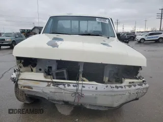1990 Ford F-150 with VIN 1FTDF15Y6LPA89296, listed as a Copart auction lot 45693695 with 132,908 mi miles and Salvage Title. Bid and sale history available at carsss.com. Image 5.