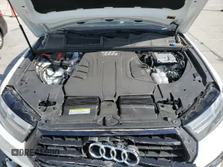 2018 Audi Q7 Prestige with VIN WA1VABF79JD029276, listed as a Copart auction lot 59538445 with 84,705 mi miles and Salvage title. Bid and sale history available at DreamBid. Image 12.