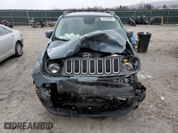 2017 Jeep Renegade Latitude z VIN ZACCJBBB2HPF77395, wystawiony jako Copart lot #46134285 z przebiegiem 104 757 mil mil oraz Szkoda całkowita • Salvage title. Historia ofert i sprzedaży dostępna na DreamBid. Obrazek 5.