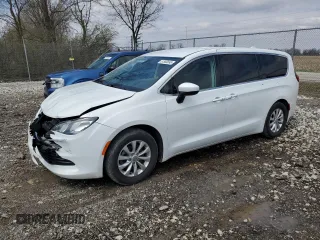 2017 Chrysler Pacifica Touring with VIN 2C4RC1DG5HR518845, listed as a Copart auction lot 51566695 with 100,214 mi miles and Salvage Title. Bid and sale history available at DreamBid. Image 1.