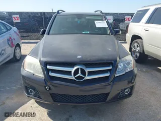 2012 Mercedes-Benz GLK-Class GLK 350 with VIN WDCGG8HB9CF885891, listed as a IAAI auction lot 42007117 with 153,562 mi miles. Bid and sale history available at carsss.com. Image 12.