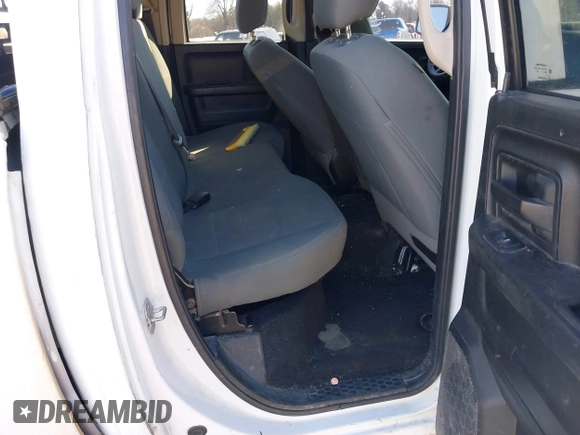 2015 Ram 1500 Express z VIN 1C6RR7FT6FS618516, wystawiony jako IAAI lot #41752066 z przebiegiem 213 154 mil mil oraz . Historia ofert i sprzedaży dostępna na DreamBid. Obrazek 8.