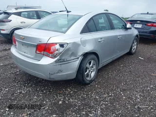 2014 Chevrolet Cruze 1LT with VIN 1G1PC5SB4E7153697, listed as a IAAI auction lot 42682055 with 273,905 mi miles and . Bid and sale history available at DreamBid. Image 4.