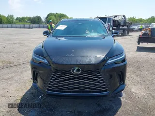 2024 Lexus RX 350 z VIN 2T2BAMBA1RC046647, wystawiony jako IAAI lot #42043636 z przebiegiem 2 595 mil mil oraz . Historia ofert i sprzedaży dostępna na DreamBid. Obrazek 12.