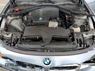 2014 BMW 3 Series 328i xDrive z VIN WBA3B5C58EP542888, wystawiony jako Copart lot #59136015 z przebiegiem 77 954 mil mil oraz Szkoda całkowita • Salvage title. Historia ofert i sprzedaży dostępna na DreamBid. Obrazek 11.