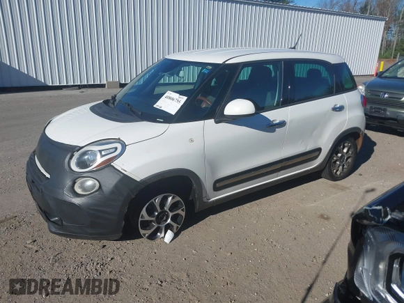 2014 FIAT 500L Trekking with VIN ZFBCFADH4EZ008478, listed as a IAAI auction lot 40806755 with 139,166 mi miles and . Bid and sale history available at DreamBid. Image 2.