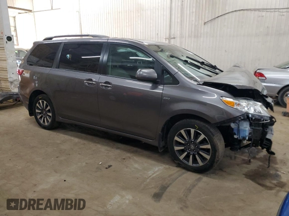 2018 Toyota Sienna XLE with VIN 5TDDZ3DCXJS208964, listed as a Copart auction lot 48735855 with 60,426 mi miles and Salvage Title. Bid and sale history available at carsss.com. Image 4.