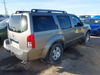 2006 Nissan Pathfinder SE with VIN 5N1AR18U36C684150, listed as a IAAI auction lot 41201933 with 146,494 mi miles. Bid and sale history available at carsss.com. Image 4.