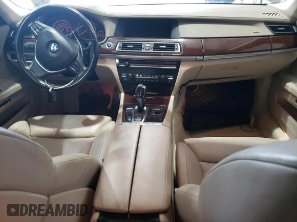 2012 BMW 7 Series 750Li с VIN WBAKB8C5XCC852493, выставлен на аукционе Copart как лот 58743535 с пробегом 168 897 миль миль и Чистый • Clean title. История ставок и продаж доступна на DreamBid. Изображение 8.