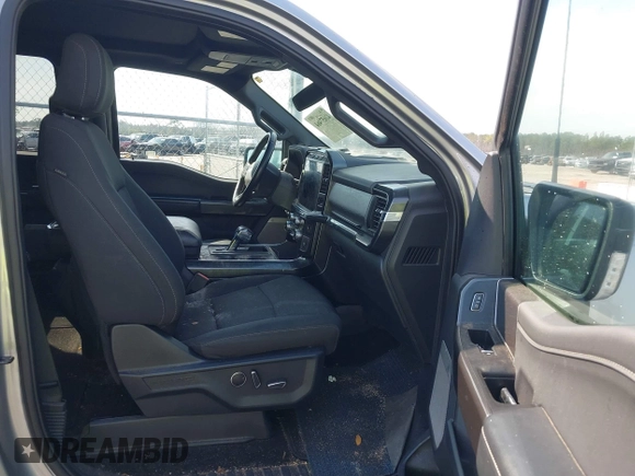 2021 Ford F-150 XL with VIN 1FTFW1E52MFC44822, listed as a IAAI auction lot 41657464 with 83,994 mi miles. Bid and sale history available at carsss.com. Image 5.
