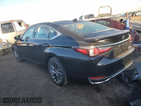 2024 Lexus ES 300h Luxury with VIN 58AEA1C17RU040891, listed as a Copart auction lot 84152074 with 7,770 mi miles and Salvage title. Bid and sale history available at DreamBid. Image 2.