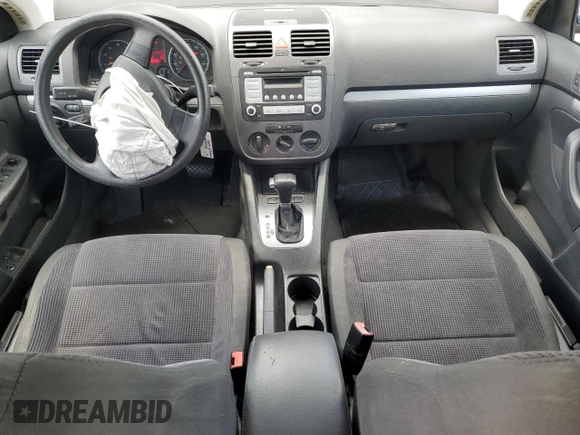 2005 Volkswagen Jetta Value Edition с VIN 3VWPF71K35M621076, выставлен на аукционе Copart как лот 56538905 с пробегом 82 948 миль миль и Списание • Salvage title. История ставок и продаж доступна на DreamBid. Изображение 8.