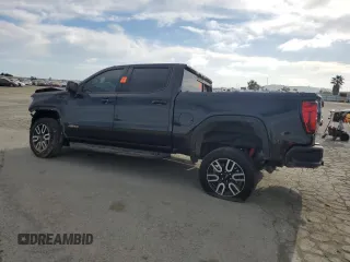 2024 GMC Sierra 1500 AT4 with VIN 3GTUUEEL0RG284440, listed as a Copart auction lot 52765005 with Not provided miles and Salvage title. Bid and sale history available at DreamBid. Image 2.