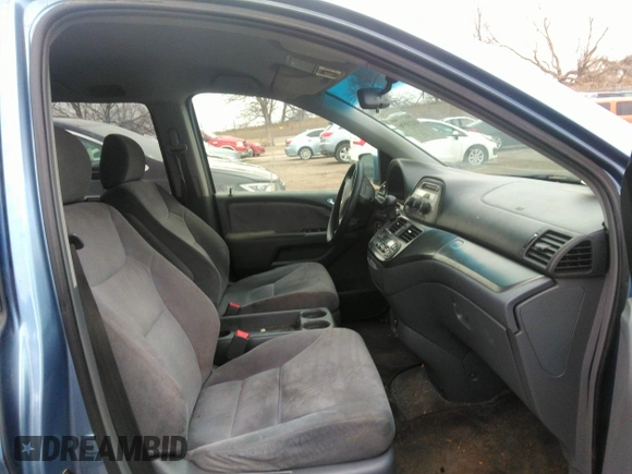 2006 Honda Odyssey EX with VIN 5FNRL38436B086177, listed as a IAAI auction lot 41219596 with 123,455 mi miles. Bid and sale history available at carsss.com. Image 5.