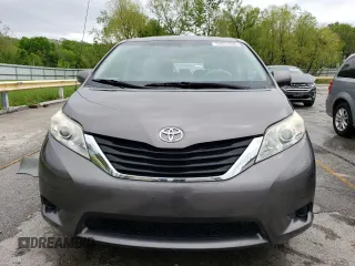 2013 Toyota Sienna LE AAS with VIN 5TDKK3DC1DS308855, listed as a Copart auction lot 55651635 with 160,019 mi miles and Salvage Title. Bid and sale history available at carsss.com. Image 5.