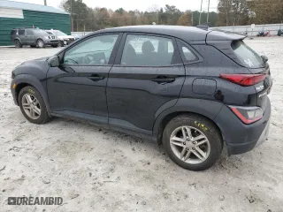 2022 Hyundai Kona SE with VIN KM8K22AB1NU808304, listed as a Copart auction lot 85256824 with 109,637 mi miles and Salvage Title. Bid and sale history available at carsss.com. Image 2.
