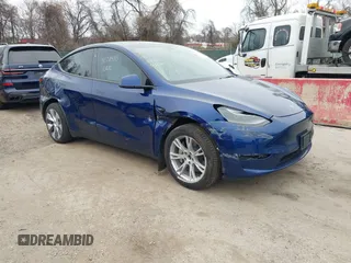 2024 Tesla Model Y Long Range with VIN 7SAYGDEE9RA269882, listed as a IAAI auction lot 41771485 with 18,145 mi miles. Bid and sale history available at carsss.com. Image 1.