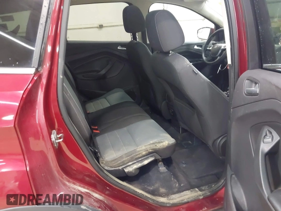 2013 Ford Escape SE z VIN 1FMCU9GX8DUC10980, wystawiony jako IAAI lot #42069613 z przebiegiem 153 890 mil mil oraz . Historia ofert i sprzedaży dostępna na DreamBid. Obrazek 8.