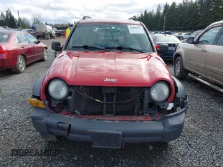 2007 Jeep Liberty Sport with VIN 1J4GL48K27W685218, listed as a IAAI auction lot 41808307 with 147,911 mi miles. Bid and sale history available at carsss.com. Image 13.
