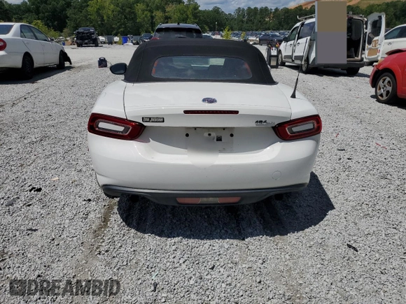 2017 FIAT 124 Spider Lusso with VIN JC1NFAEK0H0105957, listed as a Copart auction lot 65231365 with 131,062 mi miles and Clean title. Bid and sale history available at DreamBid. Image 6.