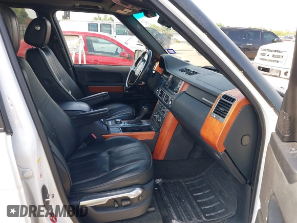 2012 Land Rover Range Rover HSE Lux with VIN SALMF1D43CA371907, listed as a IAAI auction lot 40171495 with 99,201 mi miles and . Bid and sale history available at DreamBid. Image 5.