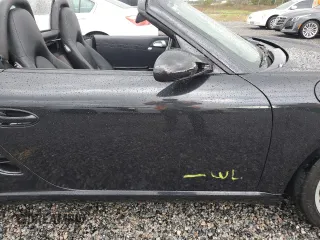 2005 Porsche Boxster z VIN WP0CA298X5U712515, wystawiony jako Copart lot #74030354 z przebiegiem Nie podano mil oraz Szkoda całkowita • Salvage title. Historia ofert i sprzedaży dostępna na DreamBid. Obrazek 12.
