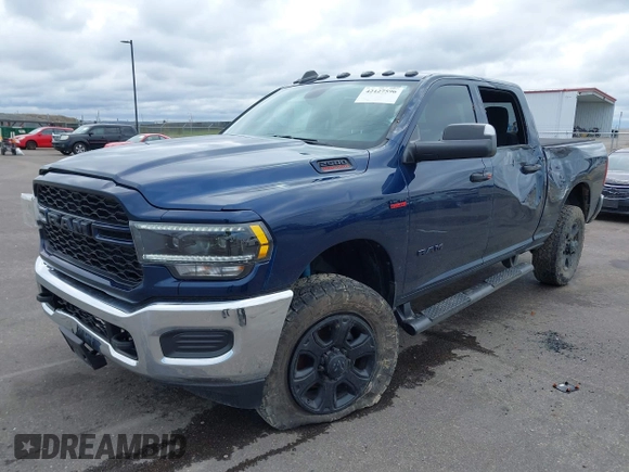 2022 Ram 2500 Tradesman with VIN 3C6UR5CJ5NG131668, listed as a IAAI auction lot 42127596 with 44,015 mi miles and . Bid and sale history available at DreamBid. Image 17.