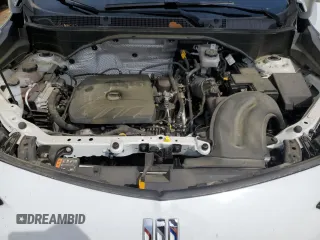2024 Buick Encore GX Sport Touring с VIN KL4AMESL5RB097673, выставлен на аукционе Copart как лот 54846895 с пробегом 24 731 миль миль и Списание • Salvage title. История ставок и продаж доступна на DreamBid. Изображение 11.