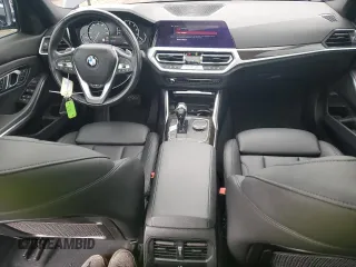 2020 BMW 3 Series 330i xDrive with VIN 3MW5R7J0XL8B31477, listed as a Copart auction lot 56384515 with 40,539 mi miles and Salvage title. Bid and sale history available at DreamBid. Image 8.