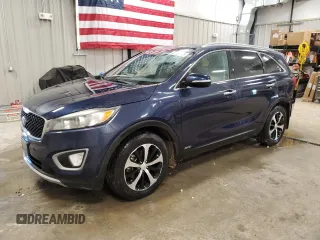 2016 Kia Sorento EX with VIN 5XYPHDA14GG030483, listed as a Copart auction lot 57648175 with 209,940 mi miles and Clean title. Bid and sale history available at DreamBid. Image 1.