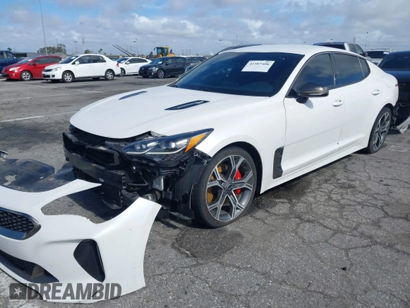 2020 Kia Stinger GT with VIN KNAE35LC1L6083081, listed as a IAAI auction lot 41587406 with 127,877 mi miles. Bid and sale history available at carsss.com. Image 19.