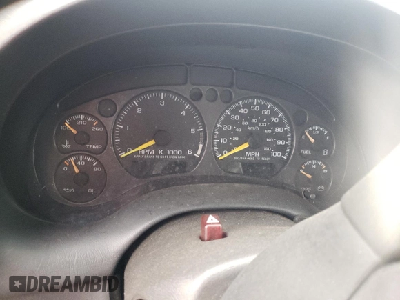 2000 GMC Sonoma SLS z VIN 1GTCS19W2Y8201805, wystawiony jako Copart lot #43633925 z przebiegiem Nie podano mil oraz Szkody całkowita. Historia ofert i sprzedaży dostępna na DreamBid. Obrazek 9.