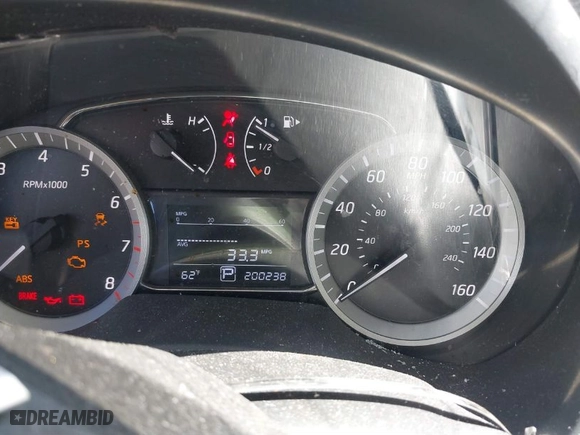2014 Nissan Sentra SR with VIN 3N1AB7AP3EY309142, listed as a IAAI auction lot 41736206 with 200,238 mi miles. Bid and sale history available at carsss.com. Image 7.