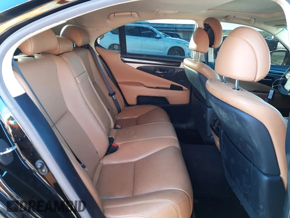 2017 Lexus LS 460 с VIN JTHCL5EF9H5029234, выставлен на аукционе Copart как лот 68163212 с пробегом 48 324 миль миль и . История ставок и продаж доступна на DreamBid. Изображение 10.