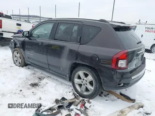 2014 Jeep Compass Limited with VIN 1C4NJDCB6ED549614, listed as a IAAI auction lot 41595768 with 114,472 mi miles. Bid and sale history available at carsss.com. Image 3.