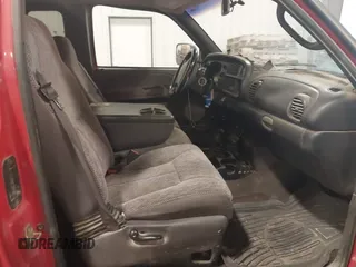 1999 Dodge Ram 2500 with VIN 1B7KF23W2XJ617522, listed as a IAAI auction lot 41442384 with 106,649 mi miles. Bid and sale history available at carsss.com. Image 5.