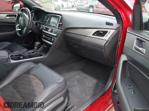 2018 Hyundai Sonata SEL with VIN 5NPE34AF4JH609393, listed as a IAAI auction lot 41915342 with 87,467 mi miles and . Bid and sale history available at DreamBid. Image 5.
