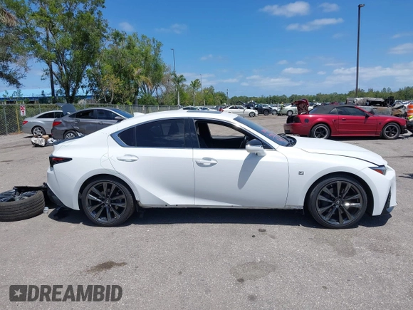 2021 Lexus IS 350 F Sport z VIN JTHGZ1B20M5043799, wystawiony jako IAAI lot #42155263 z przebiegiem 71 587 mil mil oraz . Historia ofert i sprzedaży dostępna na DreamBid. Obrazek 13.