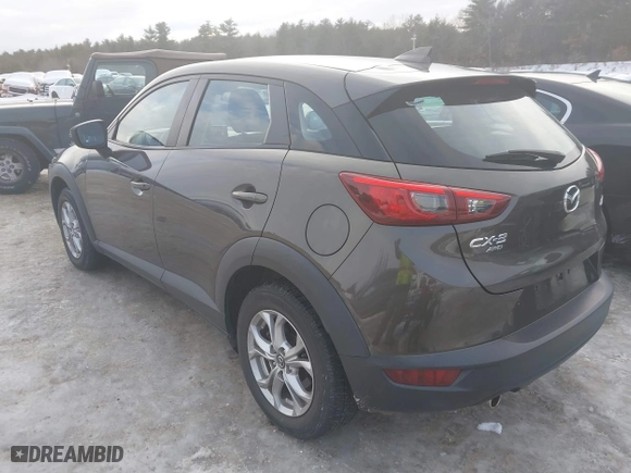 2018 Mazda CX-3 Sport with VIN JM1DKFB76J0316593, listed as a IAAI auction lot 41637015 with 29,998 mi miles. Bid and sale history available at carsss.com. Image 3.