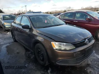 2011 Volkswagen Jetta Sedan S with VIN 3VW2K7AJ3BM117815, listed as a Copart auction lot 45658625 with 189,160 mi miles and Clean Title. Bid and sale history available at carsss.com. Image 4.