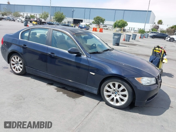 2006 BMW 3 Series 330i with VIN WBAVB33586KR78166, listed as a IAAI auction lot 42470438 with 177,889 mi miles and . Bid and sale history available at DreamBid. Image 1.