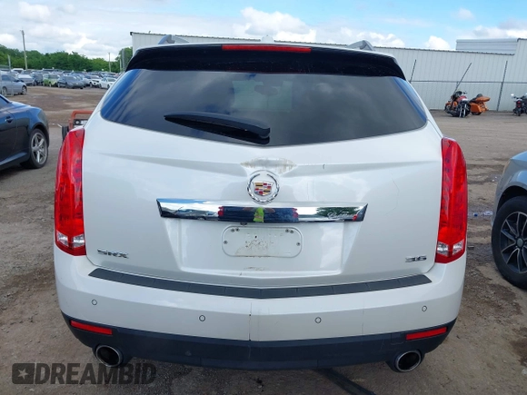2015 Cadillac SRX Premium Collection with VIN 3GYFNDE37FS627697, listed as a IAAI auction lot 42354811 with 64,135 mi miles and . Bid and sale history available at DreamBid. Image 17.