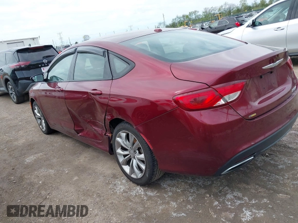 2015 Chrysler 200 S z VIN 1C3CCCBB0FN712030, wystawiony jako IAAI lot #42155658 z przebiegiem 231 536 mil mil oraz . Historia ofert i sprzedaży dostępna na DreamBid. Obrazek 3.