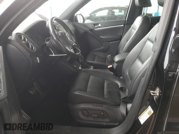 2015 Volkswagen Tiguan R-Line with VIN WVGAV7AX3FW064500, listed as a Copart auction lot 54745215 with 103,406 mi miles and Salvage Title. Bid and sale history available at DreamBid. Image 7.